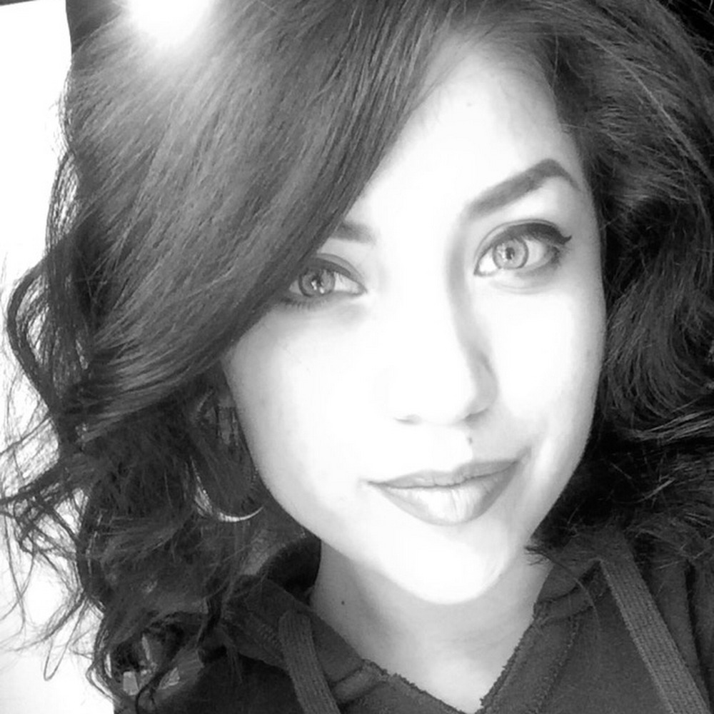 Meet your Posher, Cristina